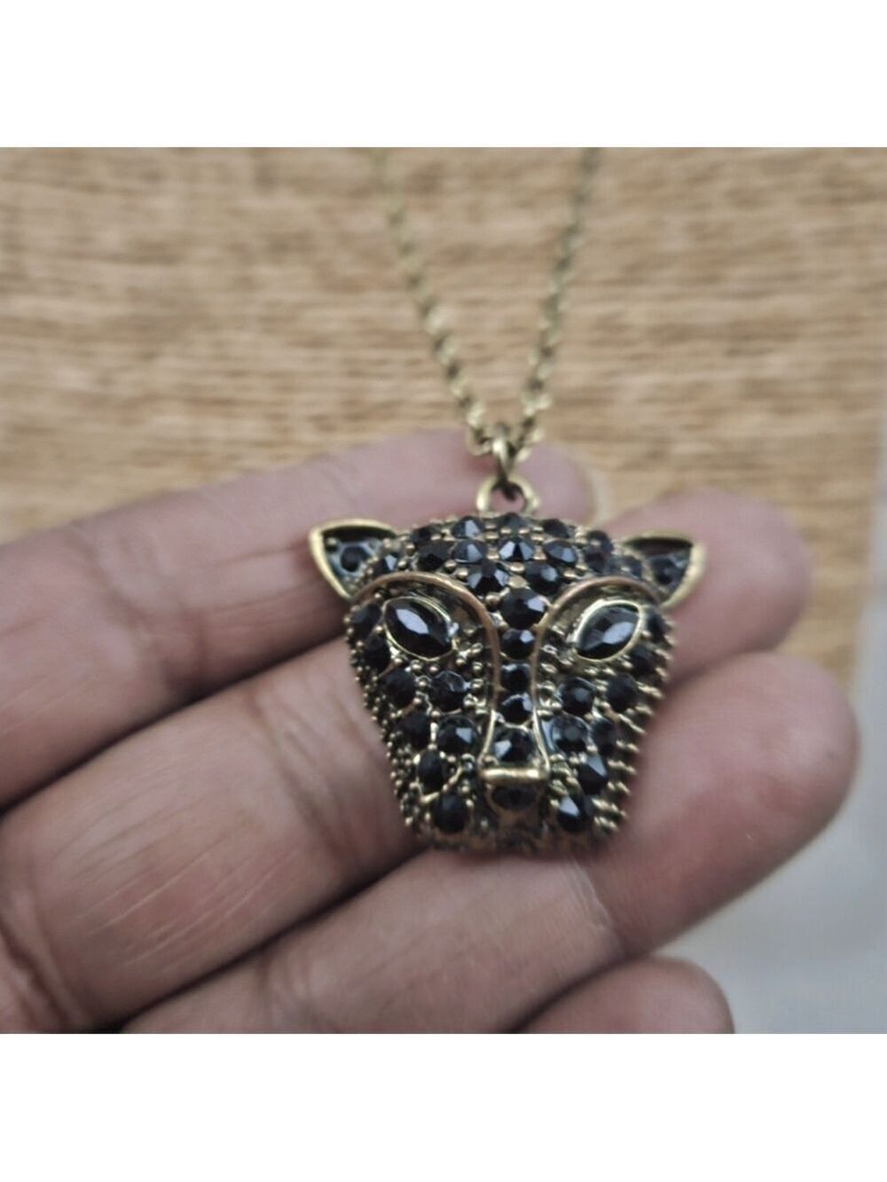 Black Beaded Cat Head Pendant Necklace